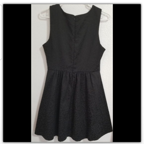 Zouk dress - Picture 2 of 3